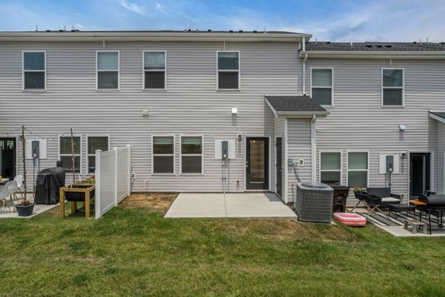 4689 Ridge Bend Dr, Nashville, TN 37207