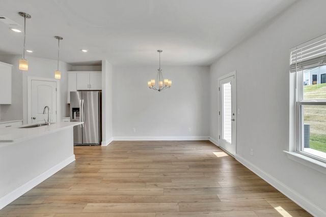 4689 Ridge Bend Dr, Nashville, TN 37207