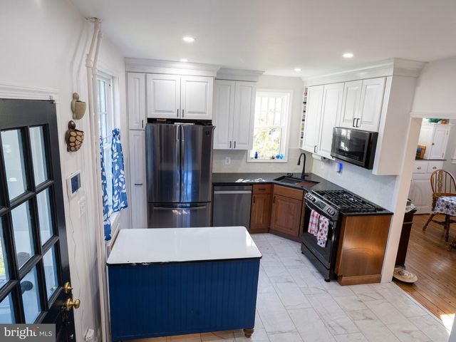 443 HIGH ST, Mount Holly, NJ 08060