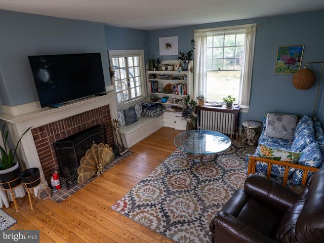 443 HIGH ST, Mount Holly, NJ 08060
