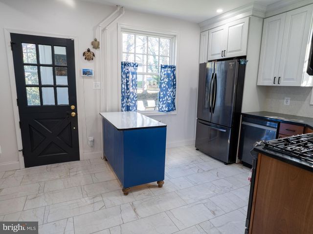443 HIGH ST, Mount Holly, NJ 08060