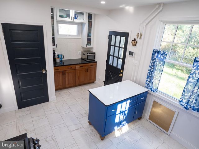 443 HIGH ST, Mount Holly, NJ 08060