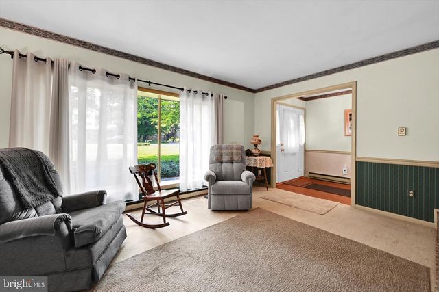 3 OAK LN, Strasburg, PA 17579