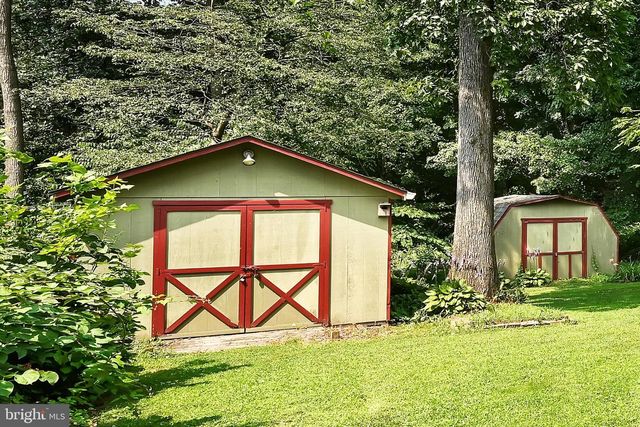 3 OAK LN, Strasburg, PA 17579