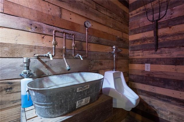 6036 Goodman Street, Merriam, KS 66202