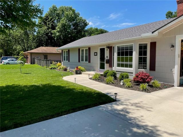 6036 Goodman Street, Merriam, KS 66202