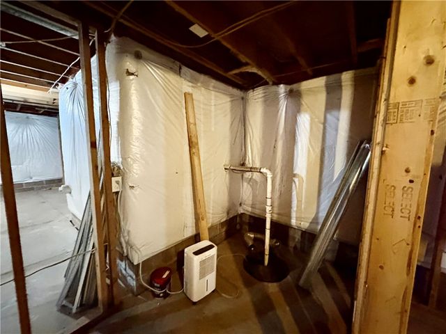 341 North Avenue, Greece, NY 14626