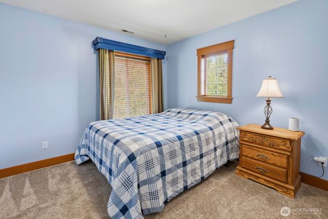 2222 29th Avenue Ct SW, Puyallup, WA 98373