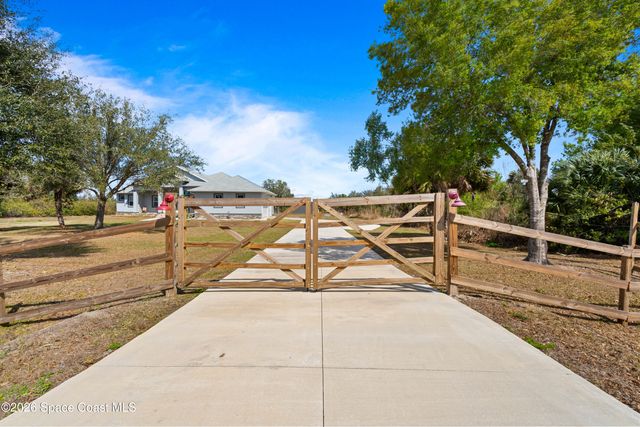 340 Stallion Street, Palm Bay, FL 32909