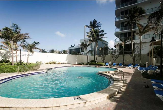 4001 S Ocean Dr 5M, Hollywood, FL 33019