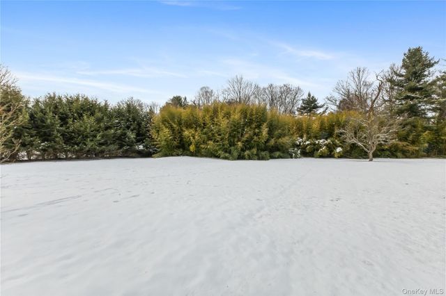 10 Helin Road, Hopewell Junction, NY 12533