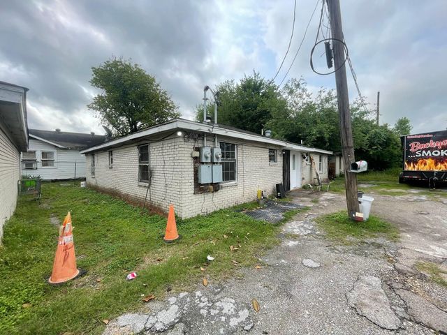 5118 Mallow Street, Houston, TX 77033