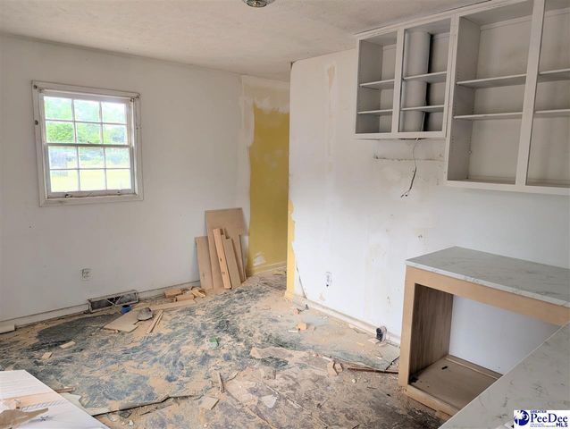 510 S 8th Street, Hartsville, SC 29550