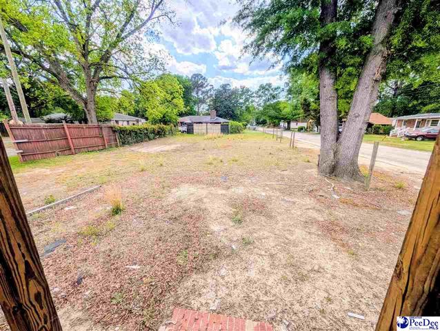 510 S 8th Street, Hartsville, SC 29550