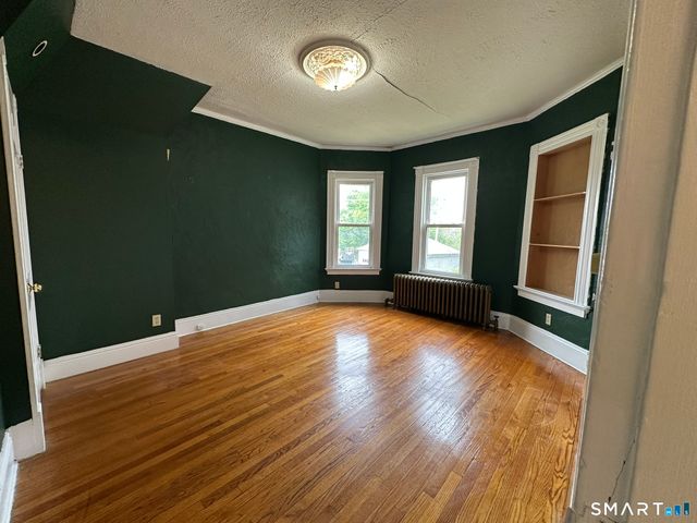 310-312 Derby Avenue, Derby, CT 06418
