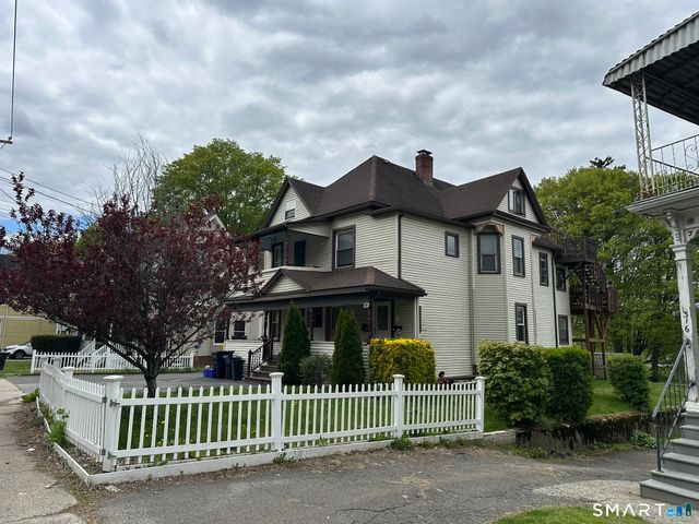 310-312 Derby Avenue, Derby, CT 06418