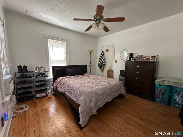 310-312 Derby Avenue, Derby, CT 06418
