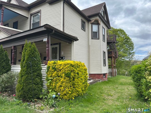 310-312 Derby Avenue, Derby, CT 06418