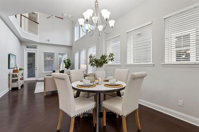 8863 LAUREATE BOULEVARD, Orlando, FL 32827