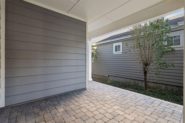 8863 LAUREATE BOULEVARD, Orlando, FL 32827