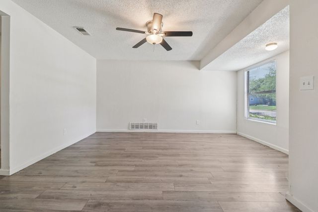 3775 CASTLEMAN Street, Fort Worth, TX 76119