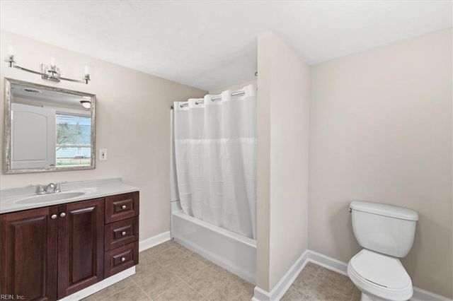 8037 Crescent RD, Norfolk, VA 23505