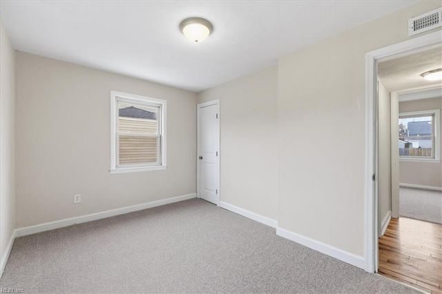 8037 Crescent RD, Norfolk, VA 23505