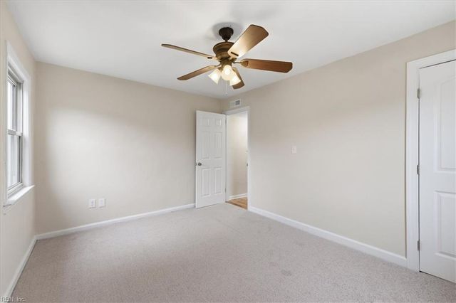 8037 Crescent RD, Norfolk, VA 23505