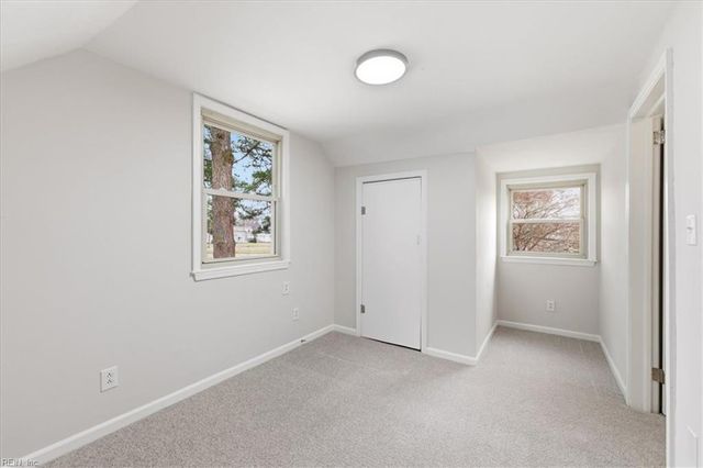 8037 Crescent RD, Norfolk, VA 23505