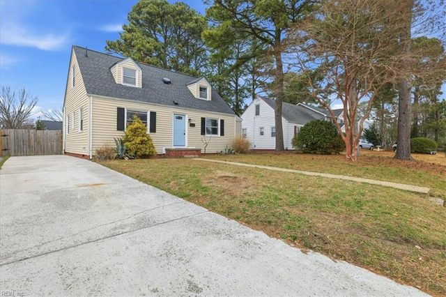 8037 Crescent RD, Norfolk, VA 23505