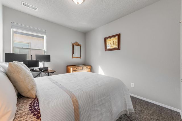 10825 Sabino Loop SW, Albuquerque, NM 87121