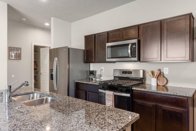 10825 Sabino Loop SW, Albuquerque, NM 87121