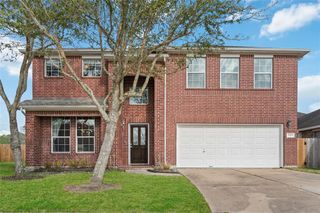 2505 Cypress Springs Court, Pearland, TX 77584