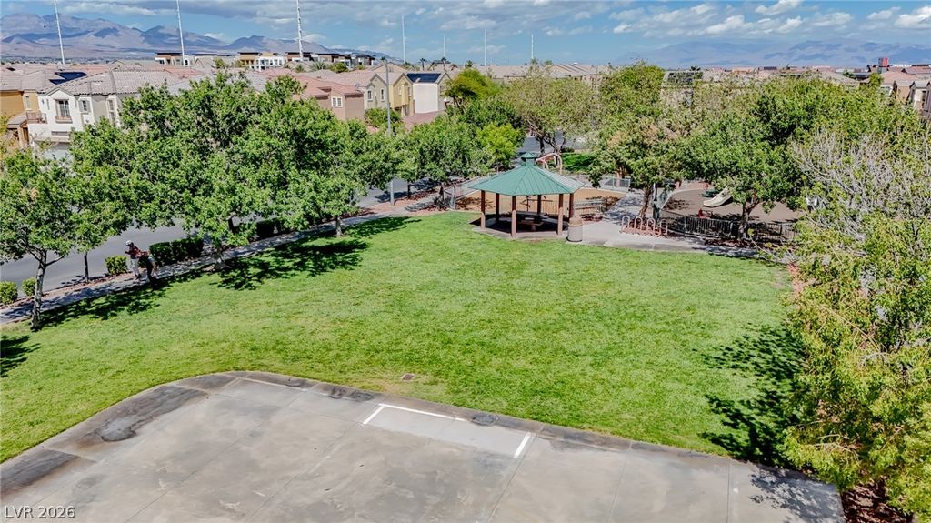 6524 Roundstone Bog Avenue, Las Vegas, NV 89139 — photo 4