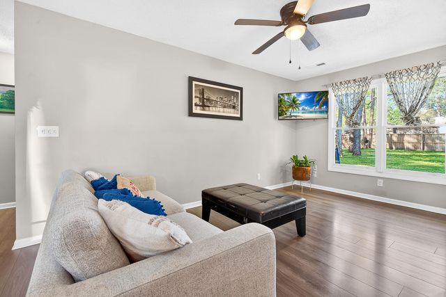 122 Harvey Avenue, Goose Creek, SC 29445