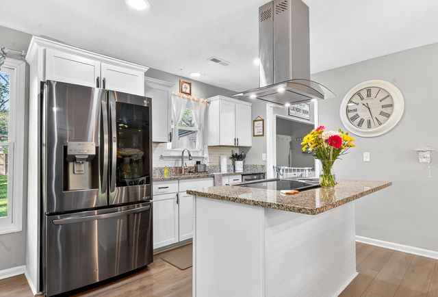 122 Harvey Avenue, Goose Creek, SC 29445