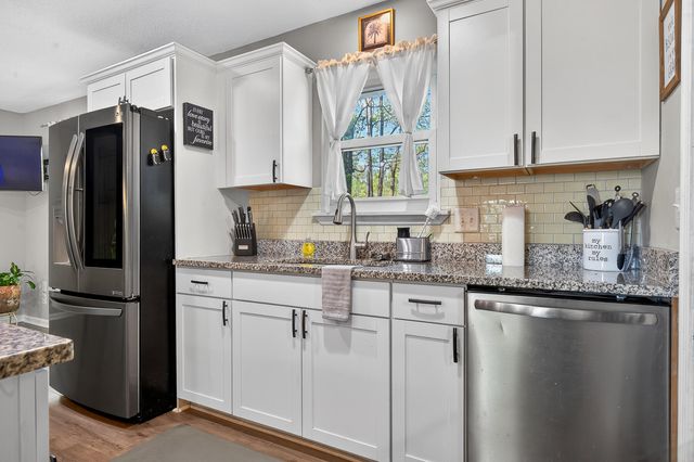 122 Harvey Avenue, Goose Creek, SC 29445