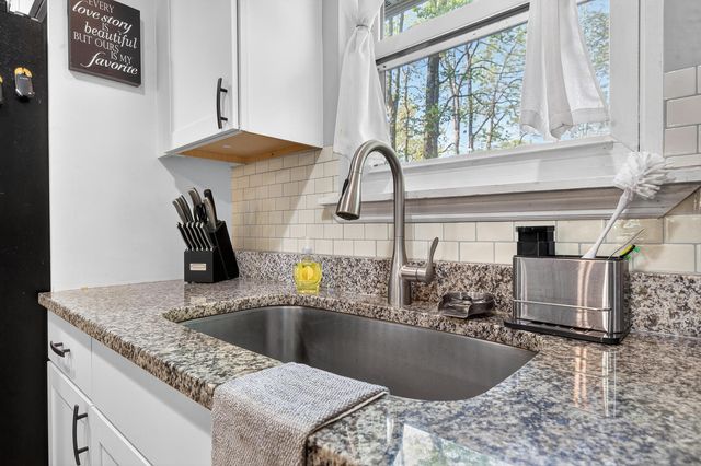 122 Harvey Avenue, Goose Creek, SC 29445