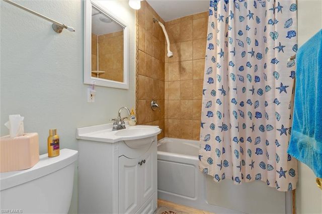 775 Palmetto DR NE, Port Charlotte, FL 33952