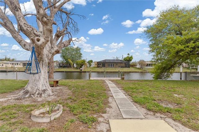 775 Palmetto DR NE, Port Charlotte, FL 33952