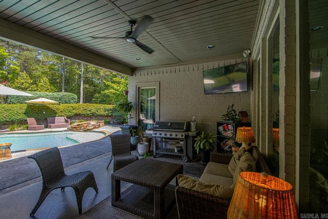 8414 Keystone Cove, Alexander, AR 72002