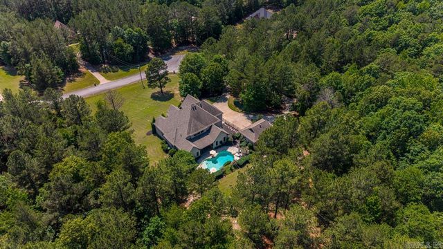 8414 Keystone Cove, Alexander, AR 72002