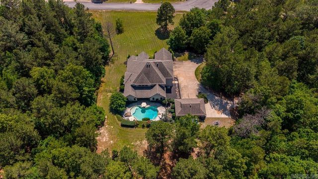 8414 Keystone Cove, Alexander, AR 72002