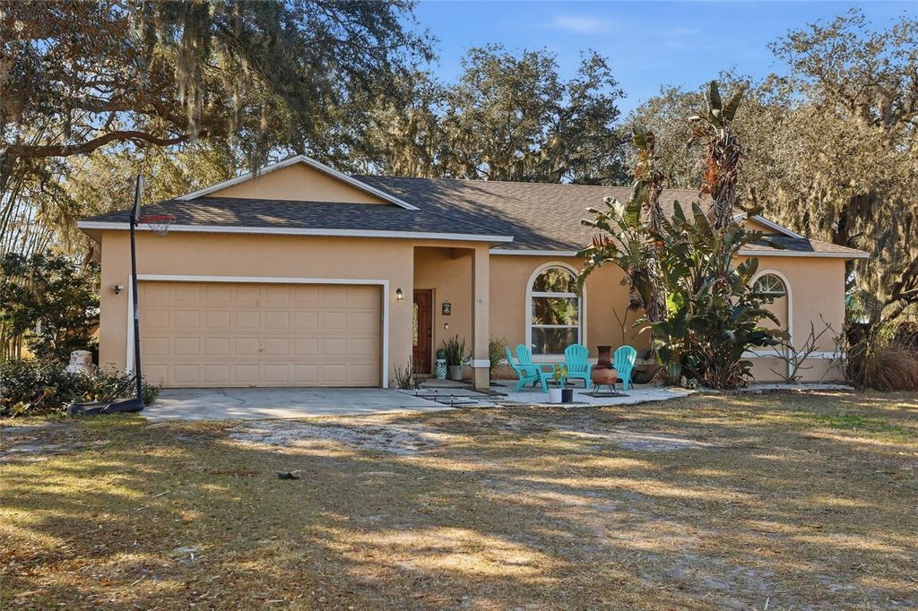 Image 2 of property listing at 5980 ED HARRIS COURT, St Cloud, FL 34771