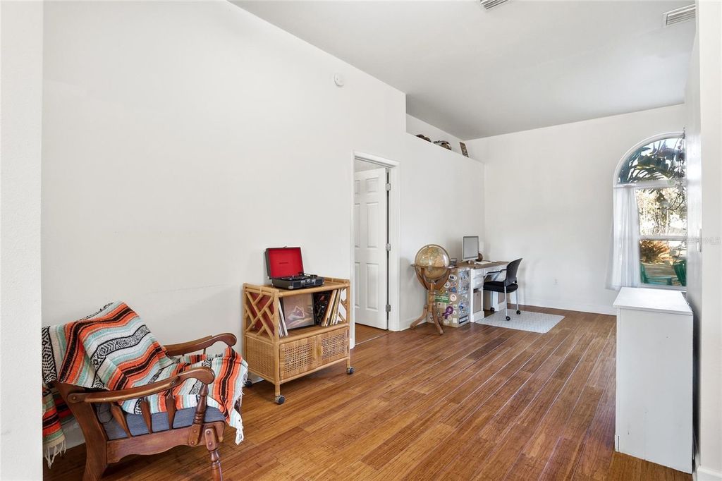 Image 17 of property listing at 5980 ED HARRIS COURT, St Cloud, FL 34771