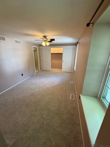 37688 Charter Oaks Boulevard, Clinton Township, MI 48036