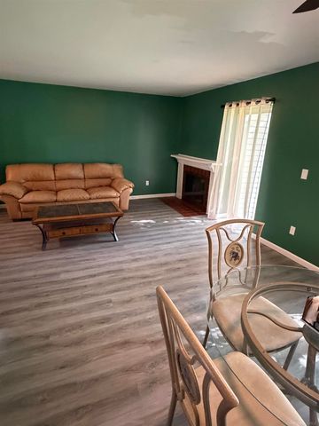 37688 Charter Oaks Boulevard, Clinton Township, MI 48036