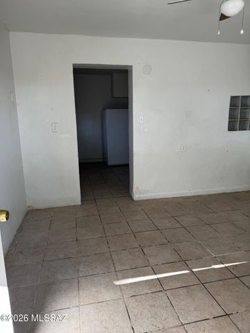 231 W 32nd Street, Tucson, AZ 85713