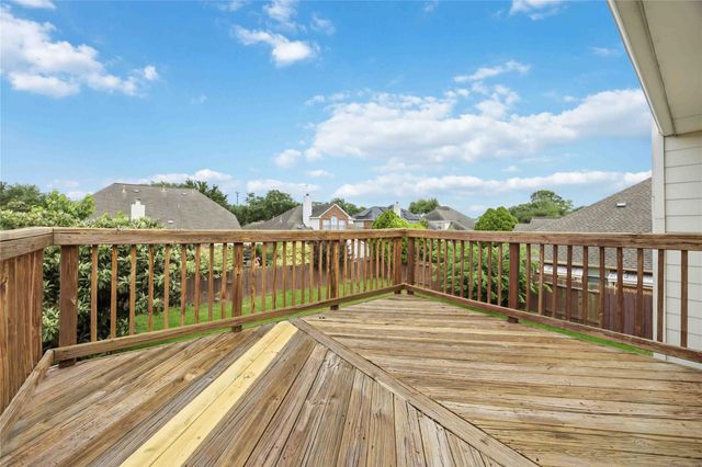12108 E Canyon Trace Drive, Houston, TX 77095