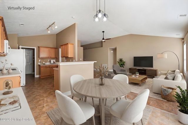 11513 Top Walnut Loop, Louisville, KY 40229